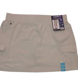 Avalanche, Ripstop, Skort with Cargo Pockets NWT Size XL  Elastic Waist  Activew